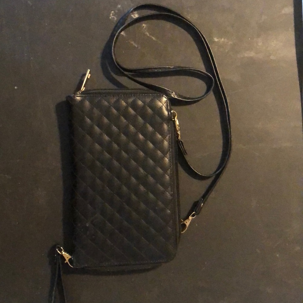 Quilted crossbody purse